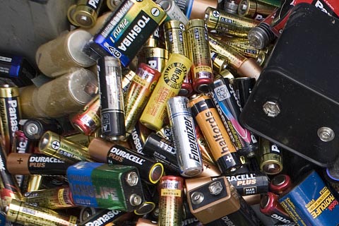 河西尖山联创鑫瑞废铅酸电池回收,UPS蓄电池回收